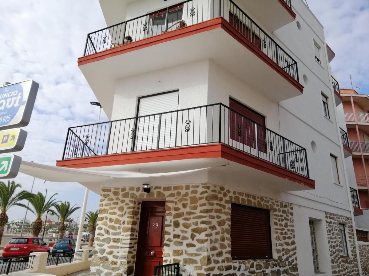 Piso En Primera Linea Con Wifi Y Vistas Al Mar Lo Pagán Exterior photo